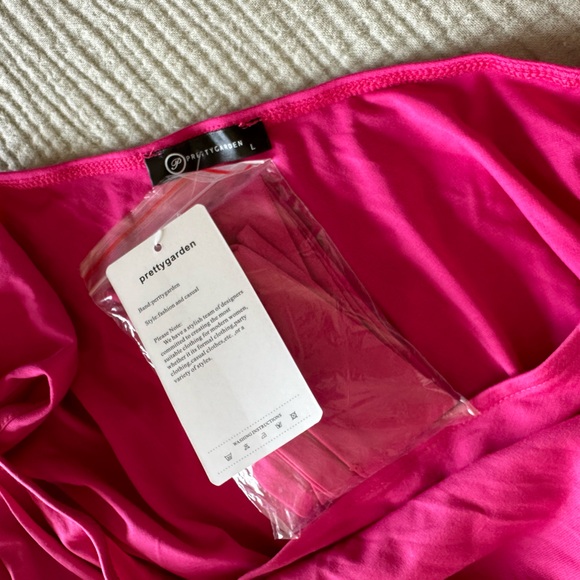 Pretty garden pink party dress - Picture 3 of 5